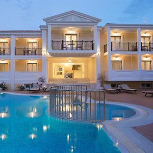 Royal Nidri Hotel & Apartments